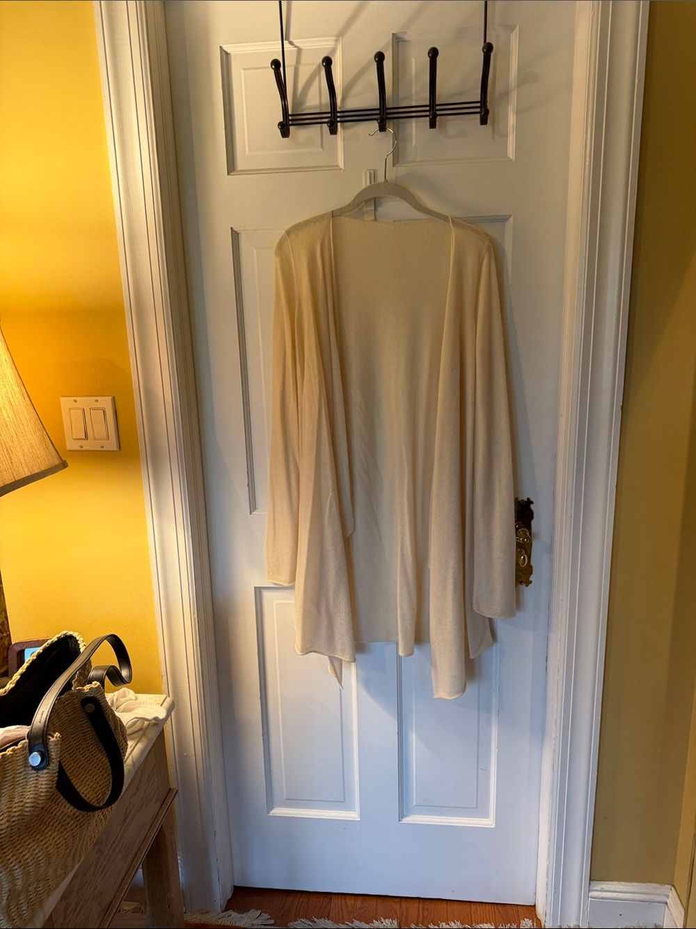Women’s Cream Open-Front Cardigan Sweater